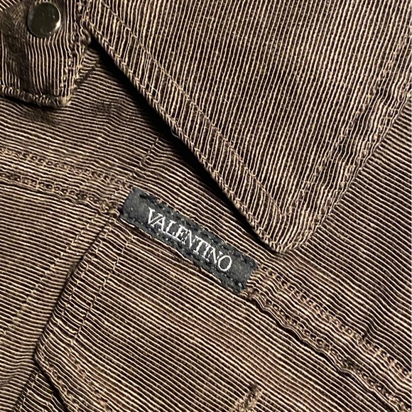 Authentic Vintage Valentino Cropped Jacket (Fits size 10-12) - Picture 4 of 16